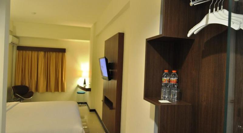 Everyday Smart Hotel - Malang Eksteriør billede
