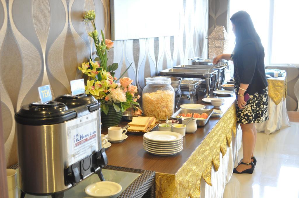 Everyday Smart Hotel - Malang Eksteriør billede